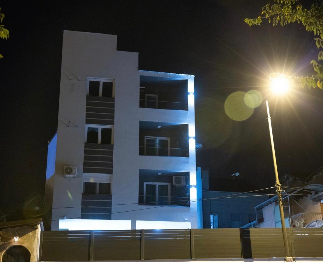 Hany Sweet Ni Exteriér fotografie